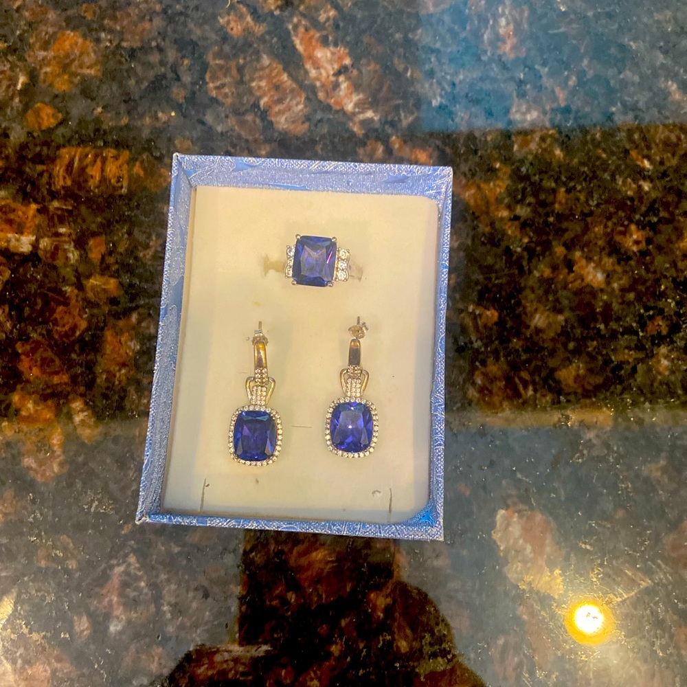 Sapphire and cubic zirconia ring and earrings